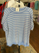 Load image into Gallery viewer, Short sleeve top
