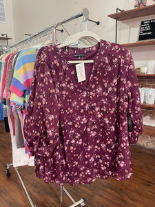 Plus size 3/4 sleeve top